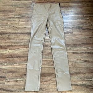 Zara Faux Leather Leggings in Camel Size M